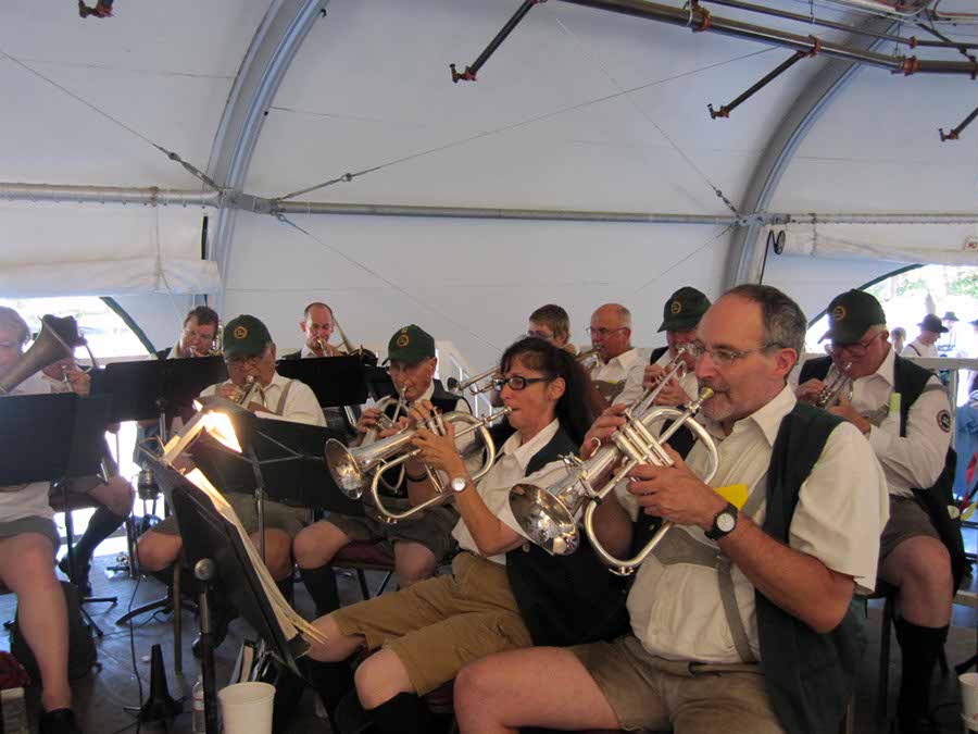 2011.055 - German Day at the Phoenix Club - 08-21-2011