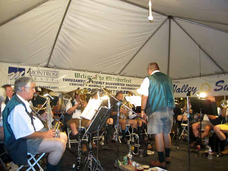 2011.068 - Montrose Oktoberfest - 10-01-2011