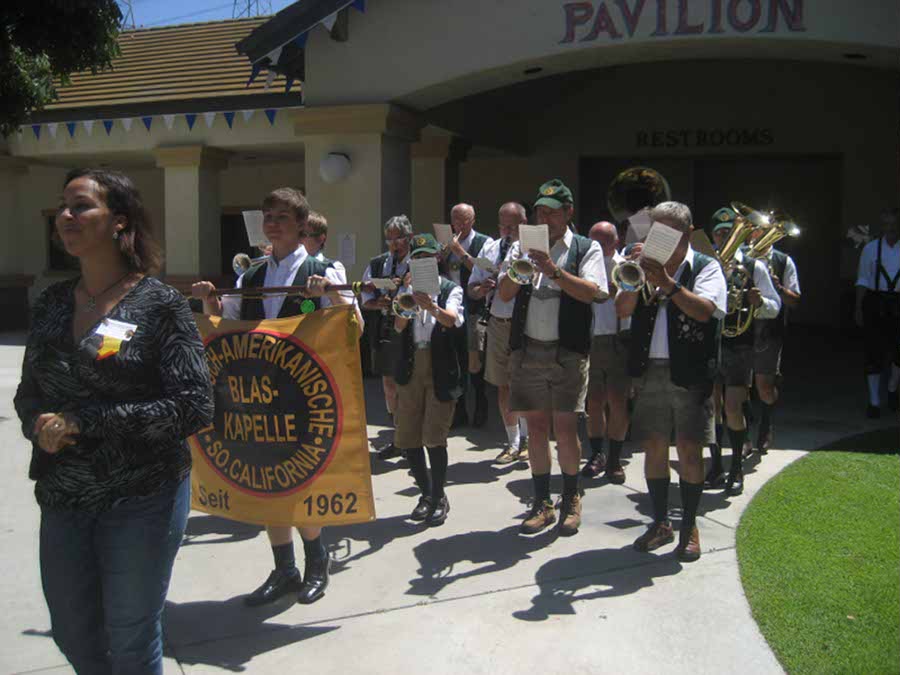 2011.039 - German Day at the Phoenix Club - 08-21-2011
