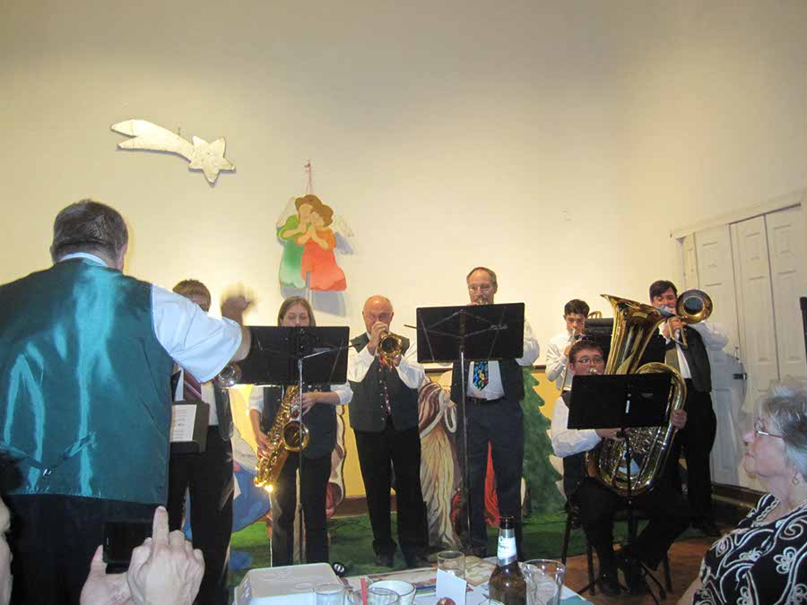 2011.080 - German-American League Christmas Party - 12-16-2011