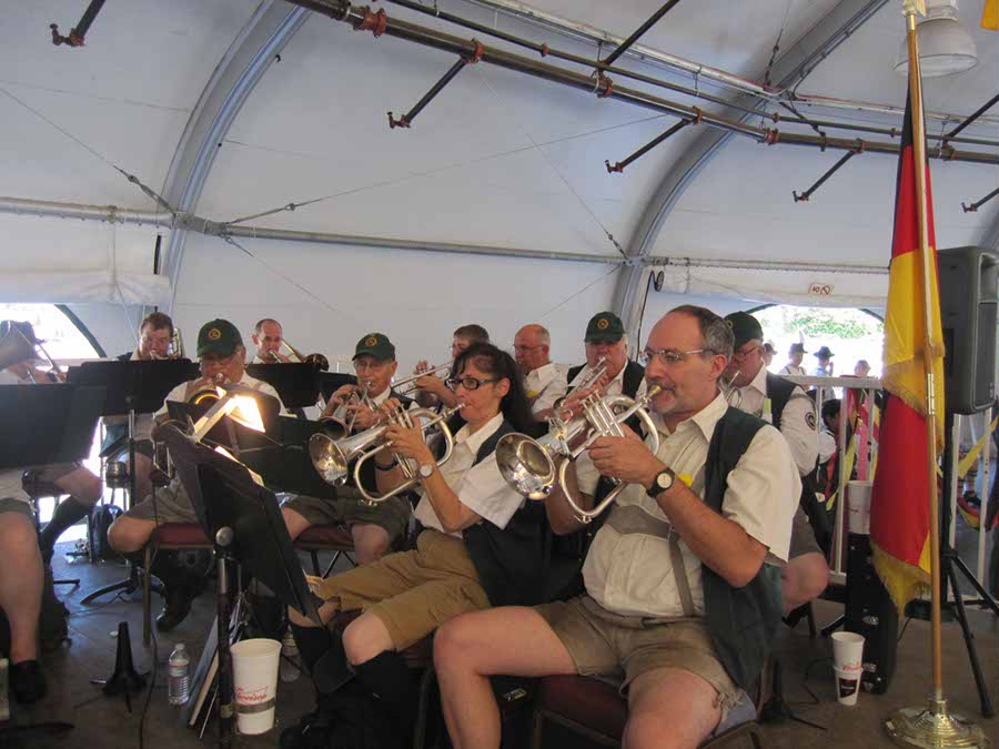 2011.063 - German Day at the Phoenix Club - 08-21-2011